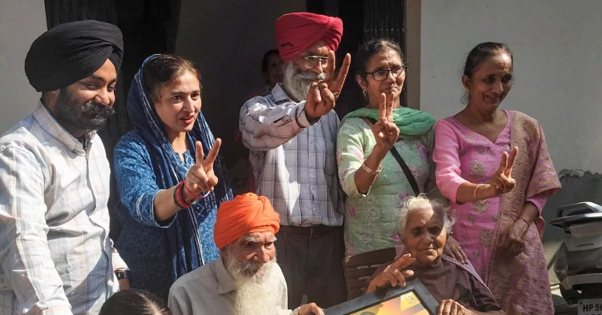 Piala Dunia Kriket Wanita 2025: Kisah Anak Tukang Kayu Ukir Sejarah Dari Kayu Sisa ke Kejayaan Dunia