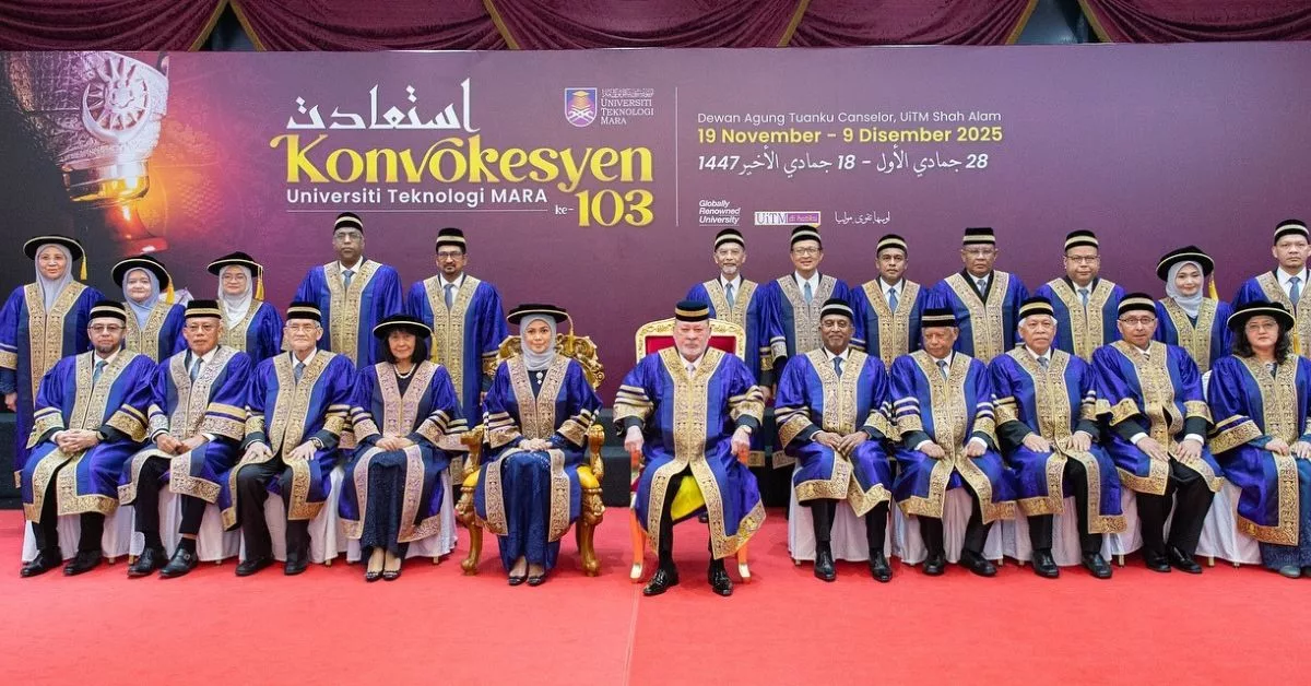 Konvokesyen UiTM 2025: Agong Berkenan Sempurnakan Istiadat Konvokesyen UiTM ke-103