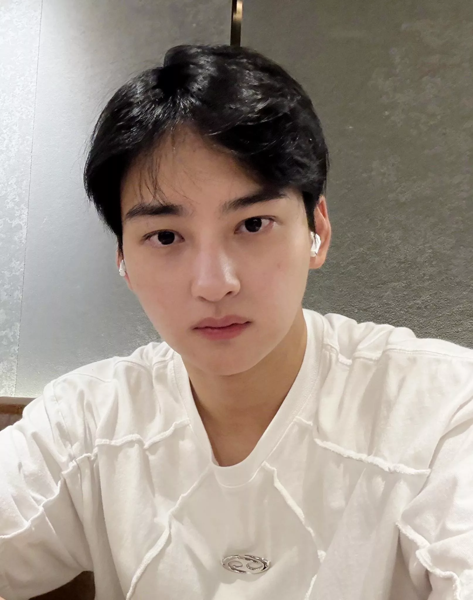 Terinspirasi Dari Kerjaya Abang, Adik Cha Eun-woo Bangunkan Program AI Untuk Lindungi Artis Daripada Komen Jahat