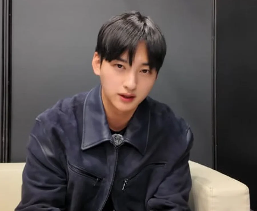 Terinspirasi Dari Kerjaya Abang, Adik Cha Eun-woo Bangunkan Program AI Untuk Lindungi Artis Daripada Komen Jahat