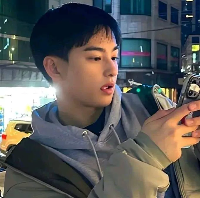 Terinspirasi Dari Kerjaya Abang, Adik Cha Eun-woo Bangunkan Program AI Untuk Lindungi Artis Daripada Komen Jahat