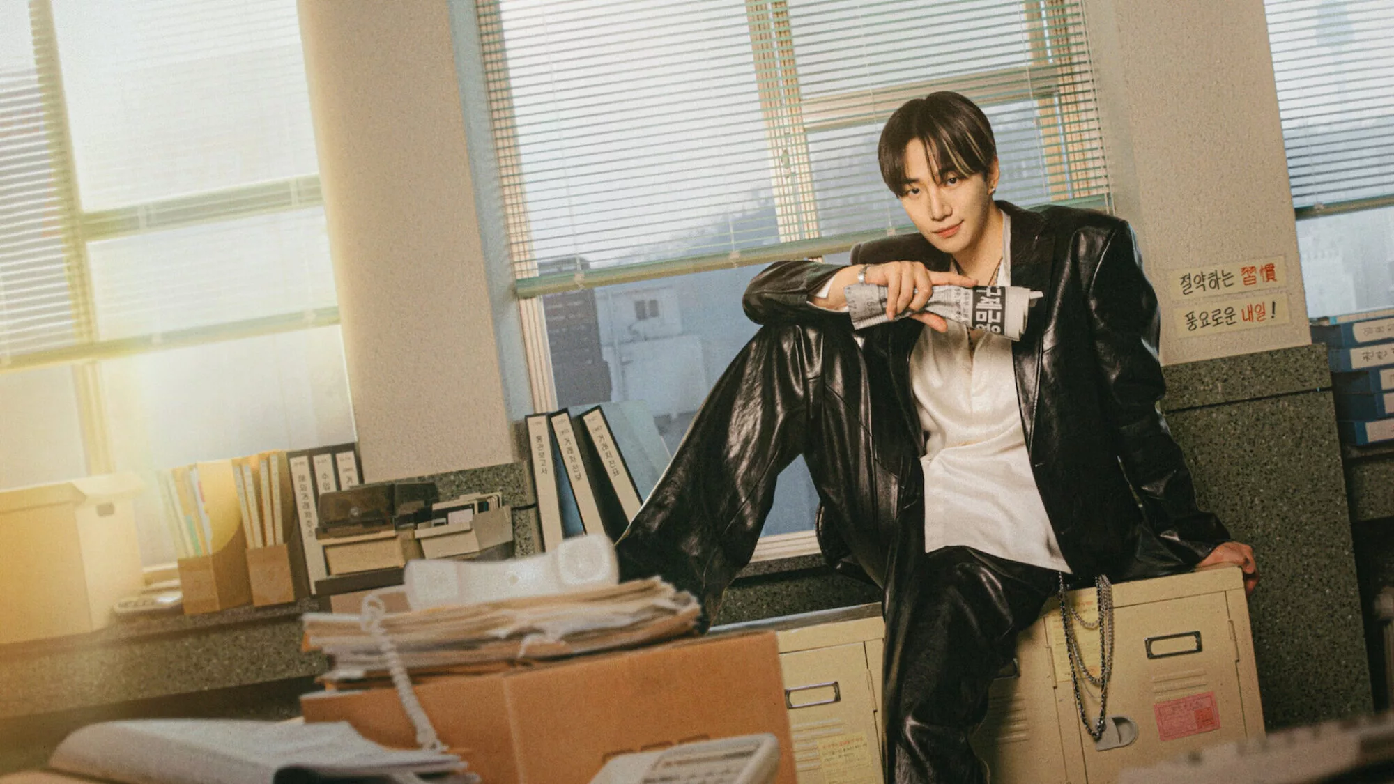 Terinspirasi Dari Idola Sendiri! Kelab Peminat Lee Jun-ho 2PM Sumbang 500 Kilogram Beras Bagi Membantu Warga Emas Memerlukan