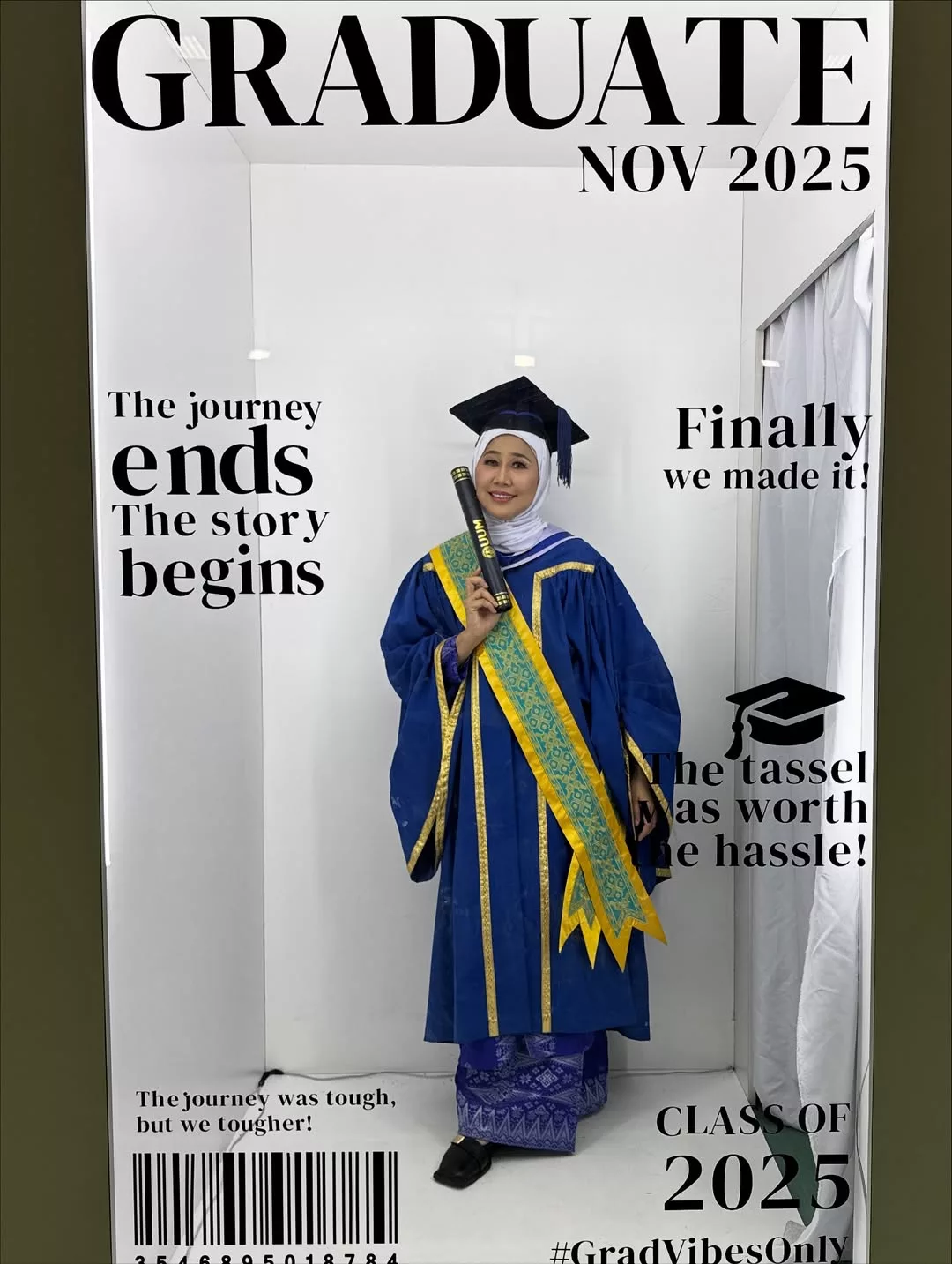 Sharifah Shahora Buktikan Ilmu Tak Kenal Usia, Berjaya Tamat Pengajian Dengan Ijazah Kelas Pertama!