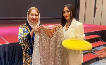 Dewi Remaja - Artikel