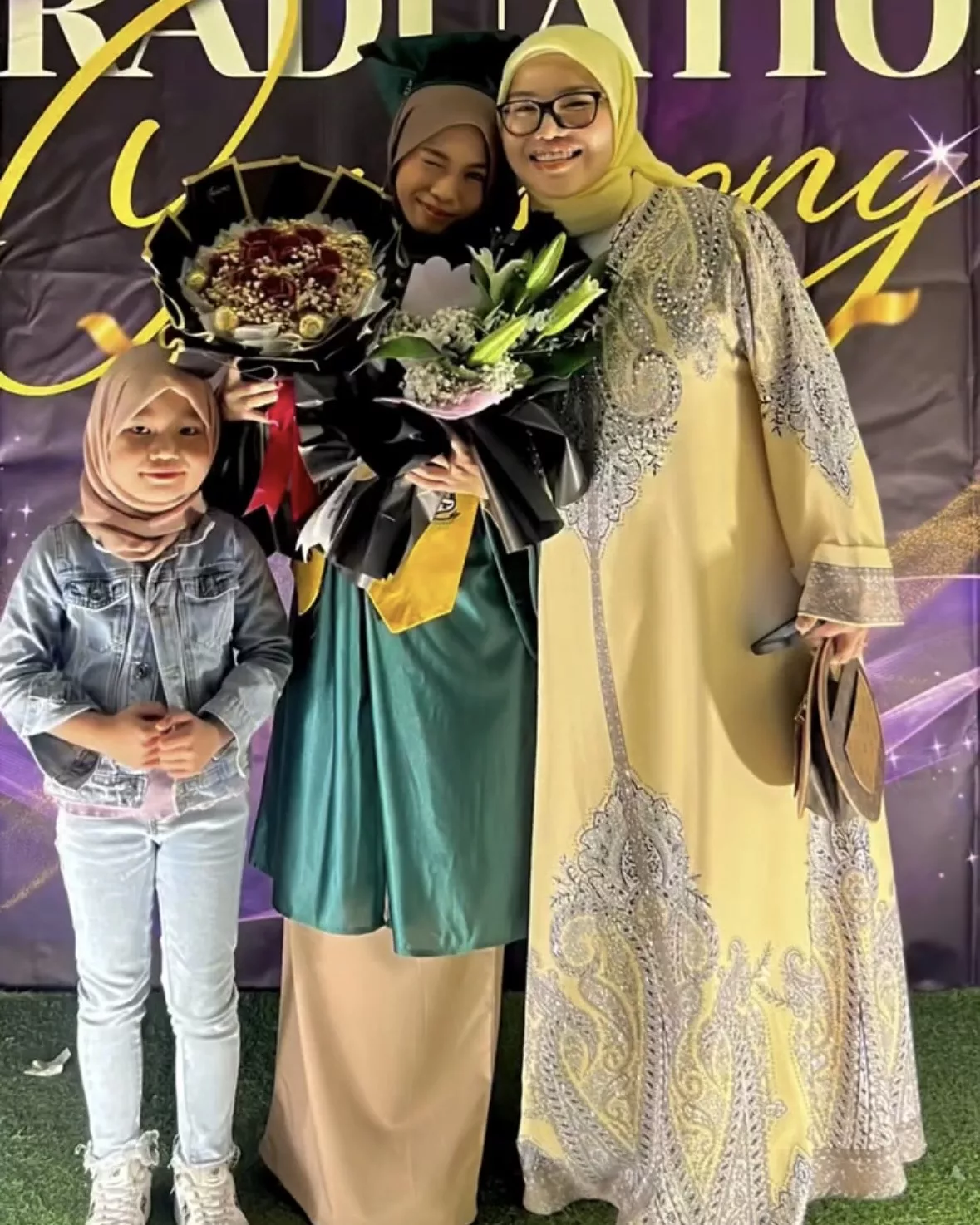 “Walaupun Orang Anggap Ibu Tiri… Saya Lihat Mummy Sebagai Ibu Sebenar” -Ucapan Talita Buat Watie Hanifiah Undang Sebak