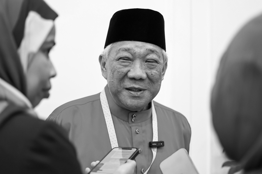 ‘Radu Tatap Radu’ Laungan Keramat Datuk Seri Bung Moktar Kini Tinggal Legasi, Sabah Kehilangan Pejuang Rakyat