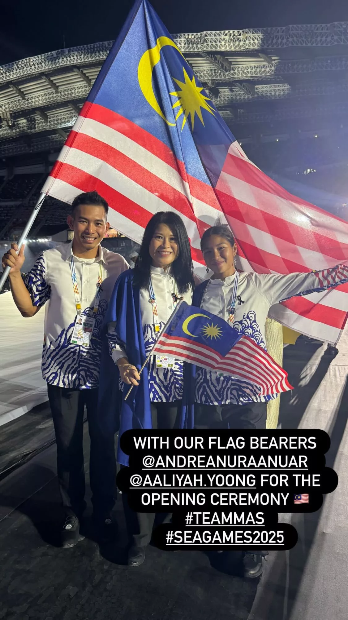 Busana Batik Di Sukan SEA Thailand: Rekaan Progresif Yang Bermakna Untuk Atlet Malaysia 5 Busana Batik Di Sukan SEA Thailand: Rekaan Progresif Yang Bermakna Untuk Atlet Malaysia