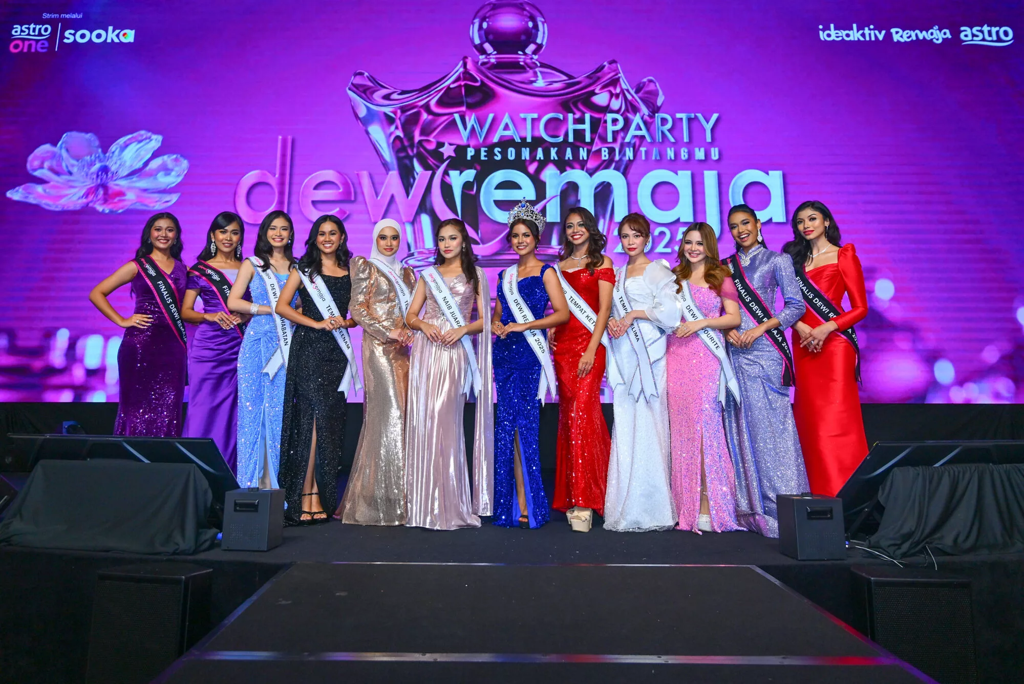 redONE Mobile Terus Sokong Bakat-Bakat Muda Tanah Air Menerusi Dewi Remaja 2025, "Anda Semua Ada Kelebihan..." 9 redONE Mobile Terus Sokong Bakat-Bakat Muda Tanah Air Menerusi Dewi Remaja 2025, “Anda Semua Ada Kelebihan…”