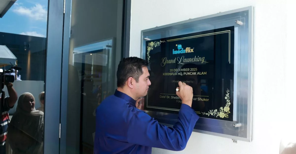 “Saya Nak Lahirkan Ummah Yang Kuat Ilmu & Akhlaknya” – Dato’ Dr Sheikh Muszaphar 13 “Saya Nak Lahirkan Ummah Yang Kuat Ilmu & Akhlaknya” – Dato’ Dr Sheikh Muszaphar