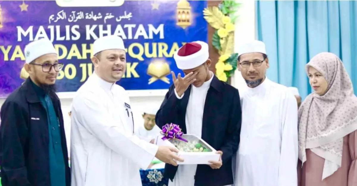 Syahadah Hafazan 30 Juzuk Dalam 18 Jam, Kisah Luar Biasa Pelajar Tahfiz