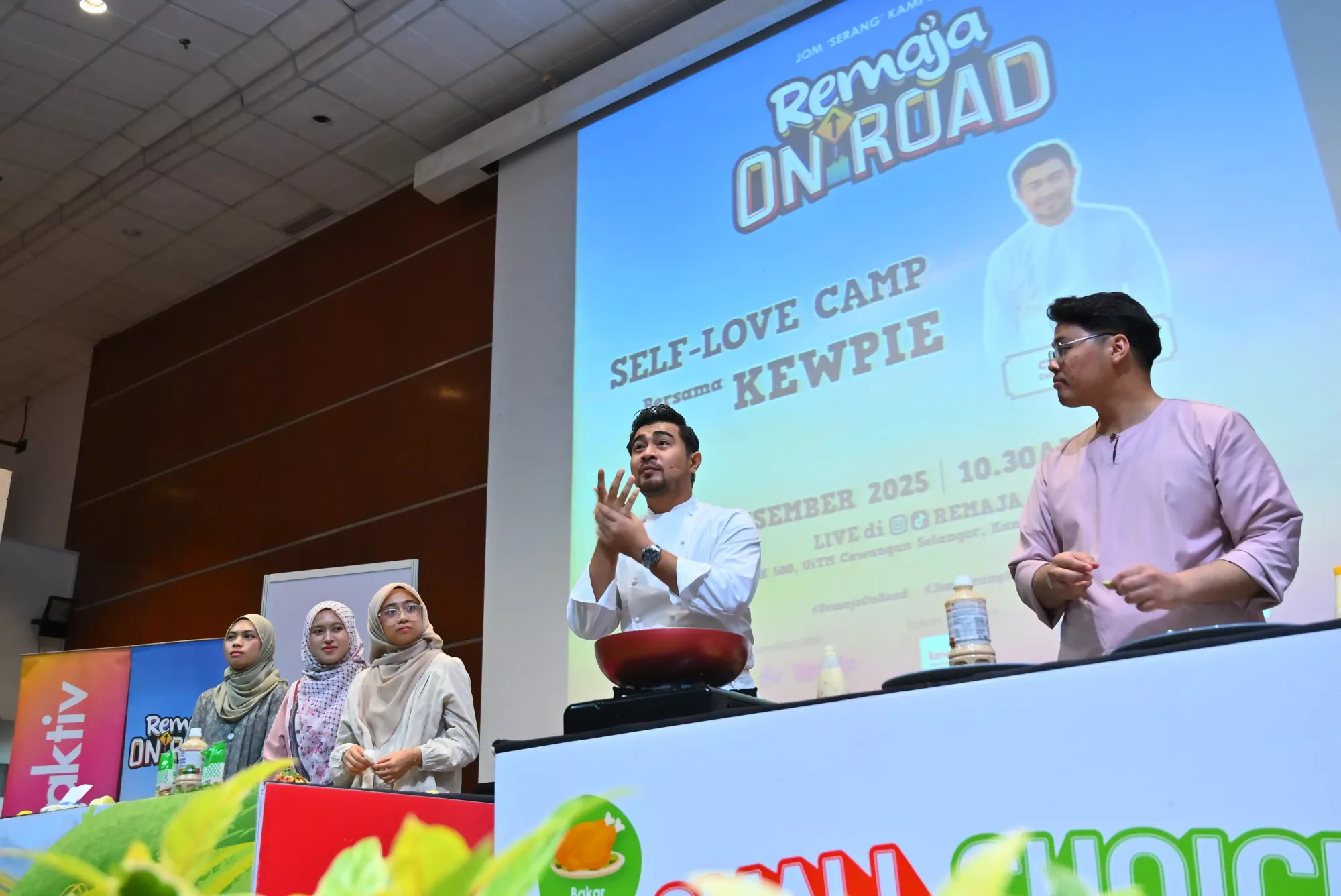 “Mereka Yang Dari Bidang Ini Perlu Ke Hadapan” Dapur Bukan Medan Toksik, Chef Fikree Bongkar Realiti Sebenar Dunia Kulinari 10 “Mereka Yang Dari Bidang Ini Perlu Ke Hadapan” Dapur Bukan Medan Toksik, Chef Fikree Bongkar Realiti Sebenar Dunia Kulinari