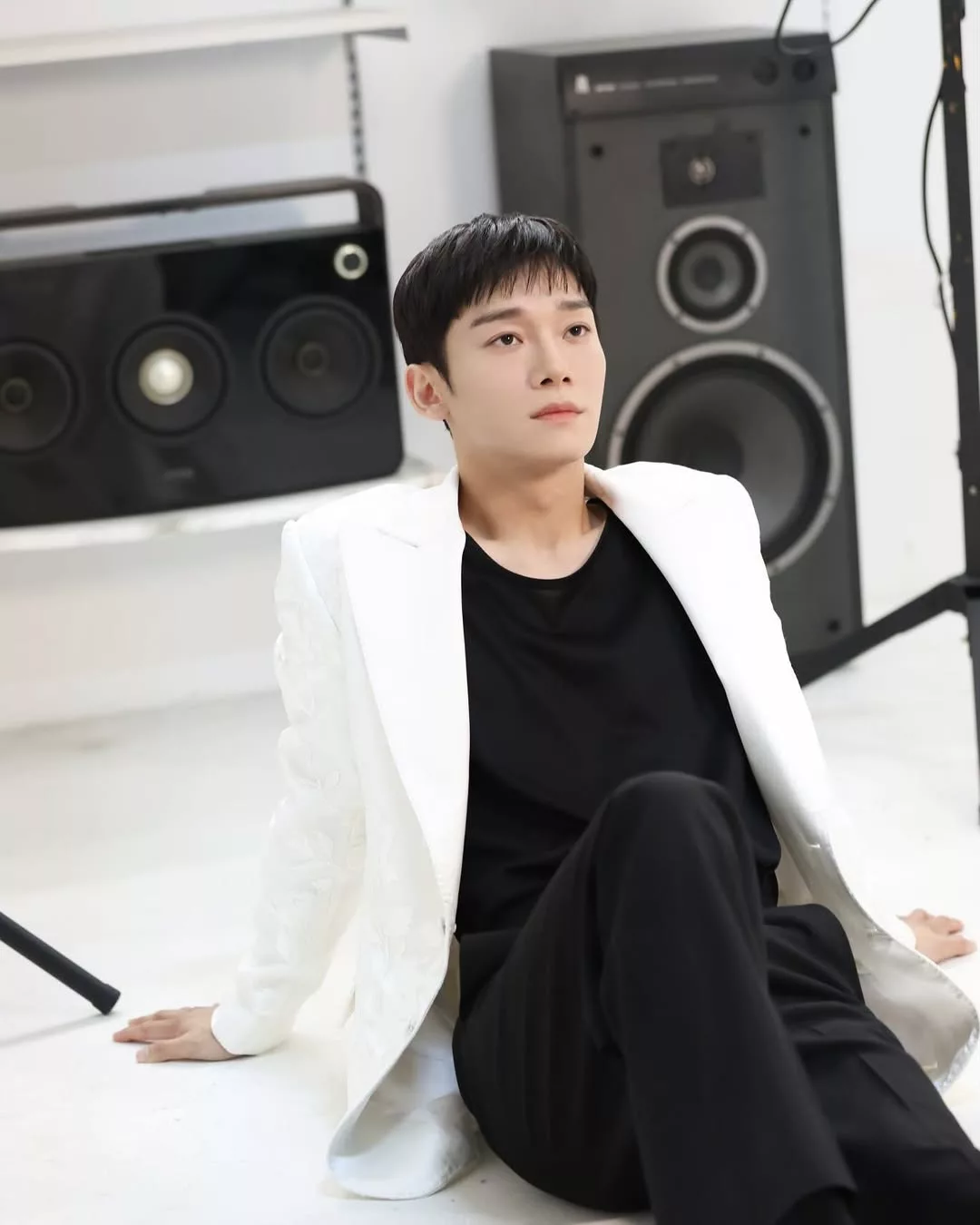 Chen EXO Gegarkan Pentas Kuala Lumpur Mac Ini! Kembali Bertemu Peminat Menerusi Konsert Jelajah ‘Arcadia’