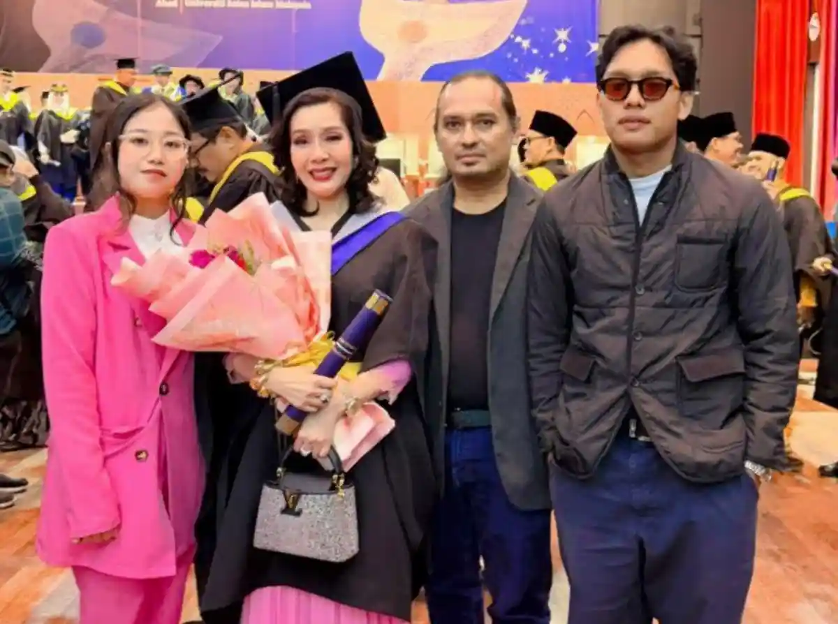 Ifa Raziah Buktikan Usia Bukan Penghalang, Raih Ijazah TVET Di USIM Pada Usia 50 Tahun!