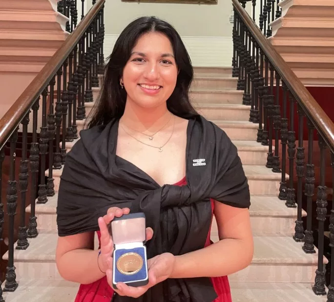 Kisah Inspirasi Global Undergraduate Award: Perjalanan Luar Biasa Balvinder Kaur Dhillon