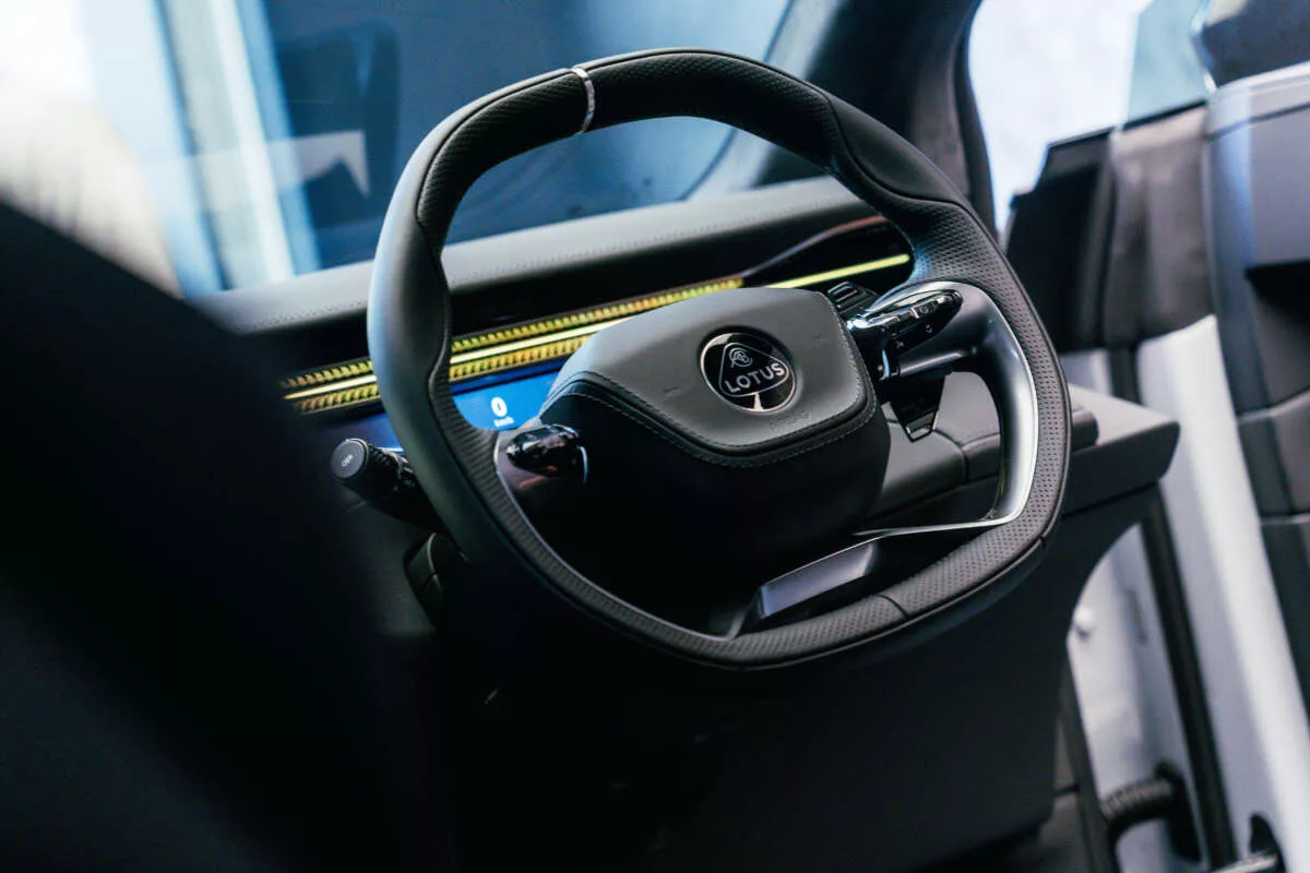 Adam Shamil Cipta Sejarah, Dinobat Pemilik Lotus Eletre Termuda Malaysia!