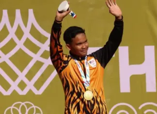Ridwan Sahrom Ungguli Keirin Lelaki! Malaysia Raih Emas Di Sukan SEA 2025 Playlist Template