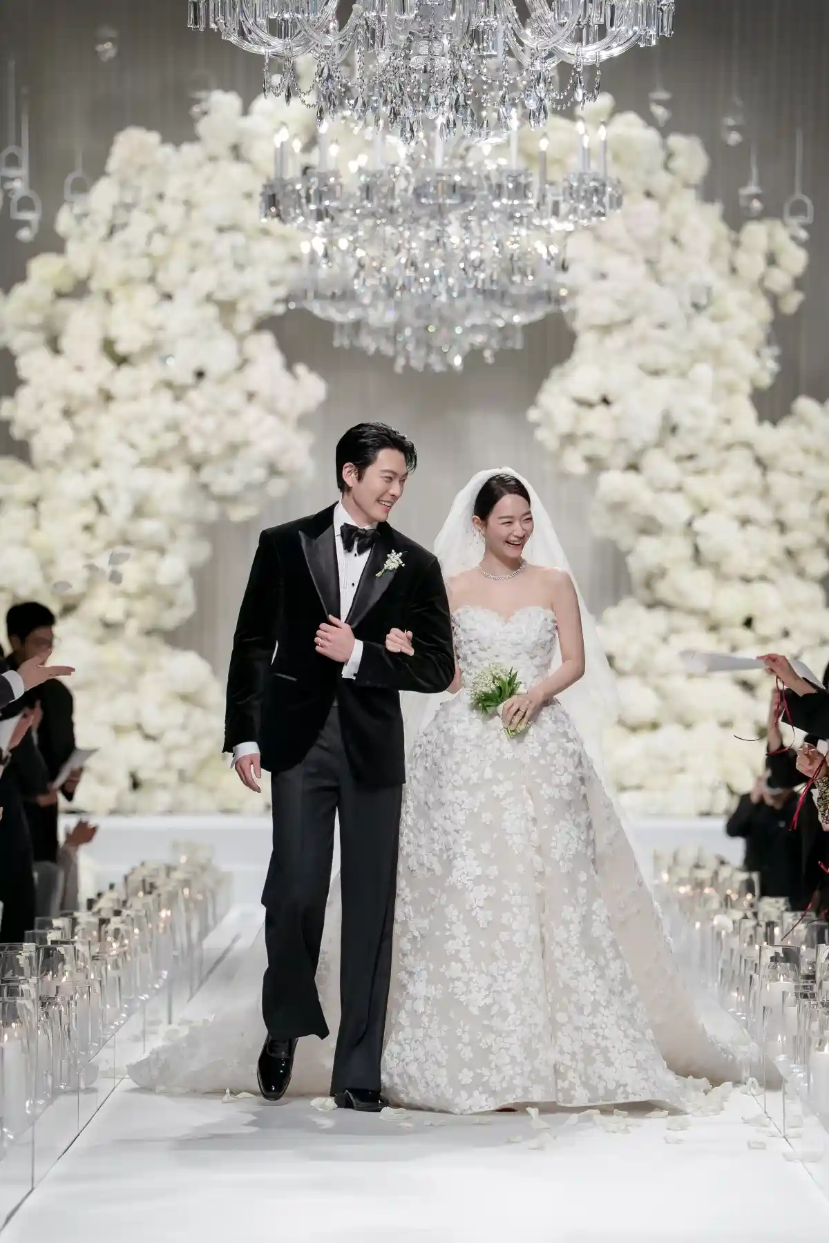 Majlis Perkahwinan Shin Min Ah & Kim Woo Bin Dianggar Cecah 1 Bilion Won, Turut Sumbang 300 Juta Won Kepada Badan Kebajikan