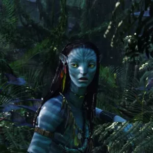 Zoe Saldaña Mengatasi Scarlett Johansson Sebagai Pelakon Kutipan Tertinggi Sepanjang Zaman