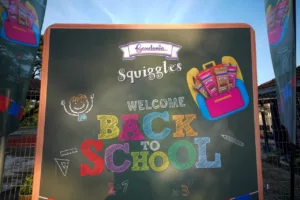 Gardenia Squiggles Prihatin Ceriakan Hari Pertama Persekolahan Murid Sekolah