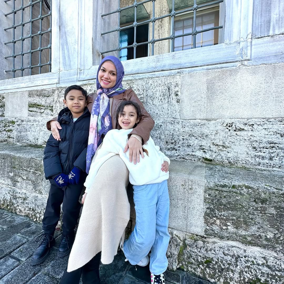 Pendidikan Diutamakan, Puteri Sarah Liyana Mahu Anak Jadi Doktor & Jurutera