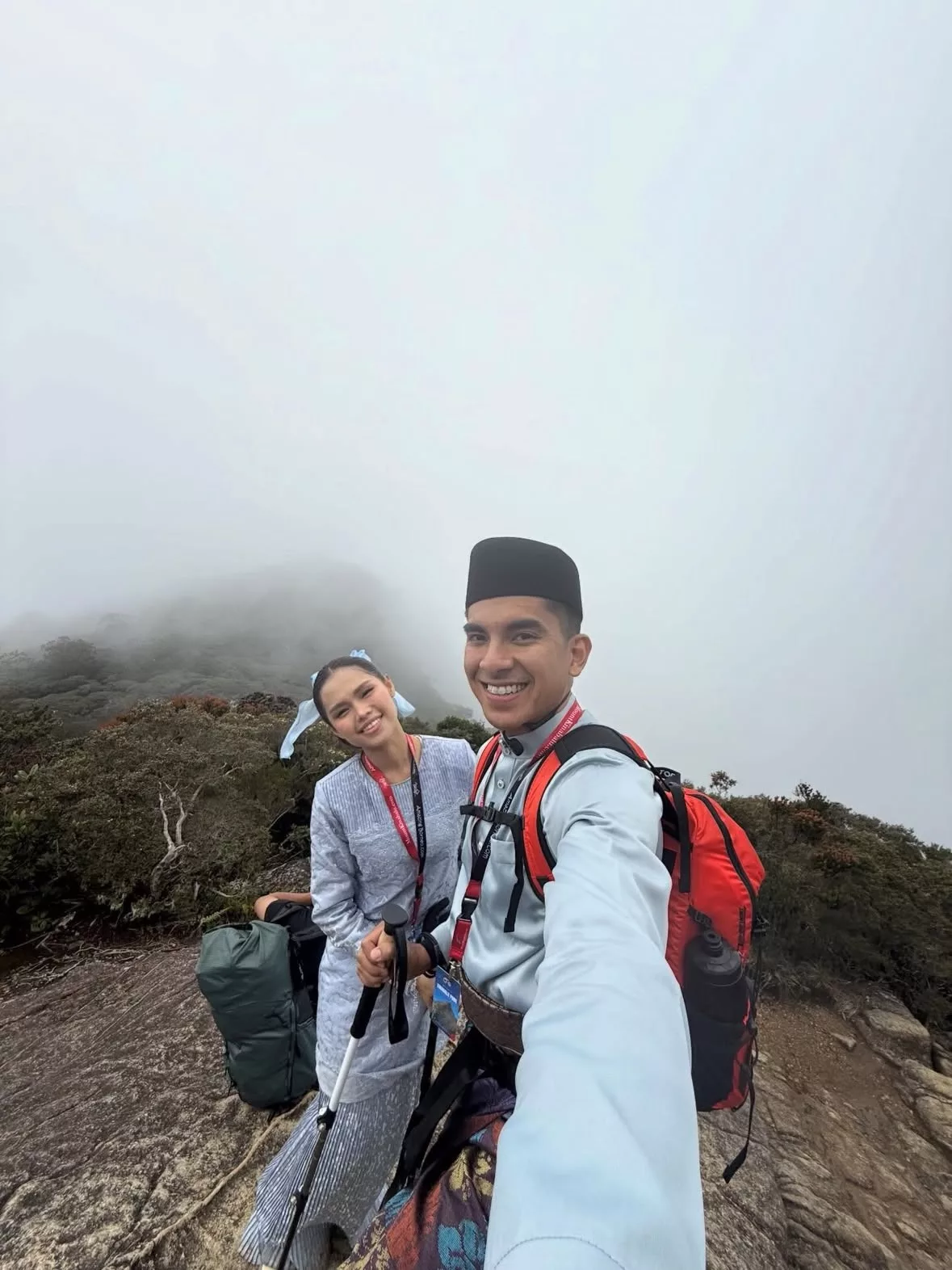 Hebatnya IronKid Ayden! Baru 8 Tahun Dah Mendaki Gunung Kinabalu Bersama Bella Astillah & Syed Saddiq