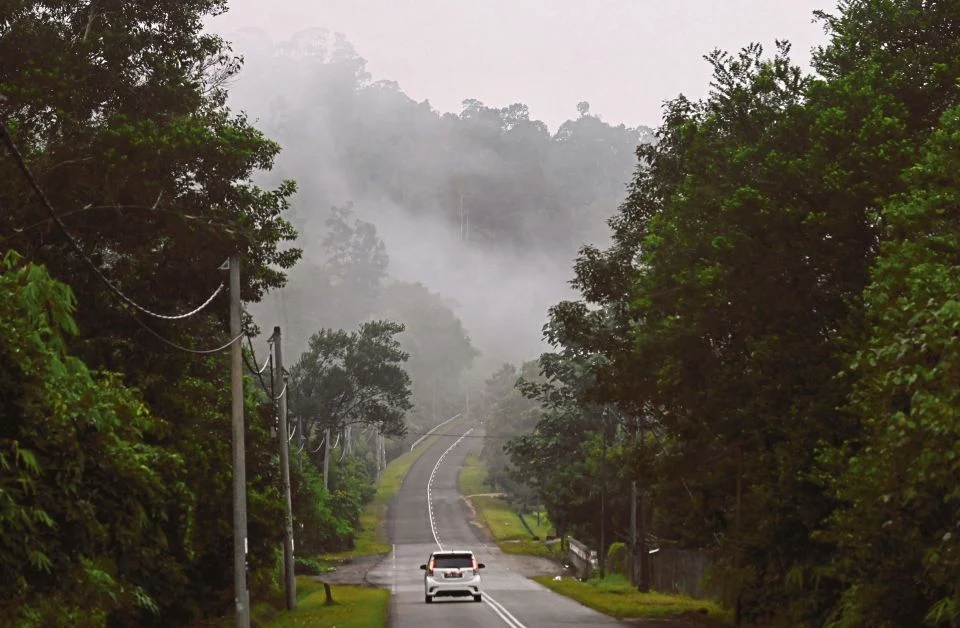 Cuaca Sejuk Luar Biasa, Beberapa Kawasan Di Malaysia Catat Suhu Serendah 18°C