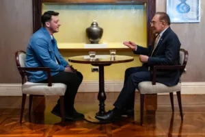 PM Anwar Bertemu Mesut Özil, Perbincangan Inspirasi Tentang Gaza dan Keadilan