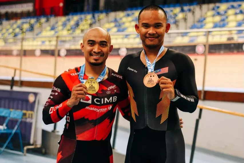 Pocket Rocketman Mengganas Lagi! Emas Keirin ASEAN Milik Azizulhasni