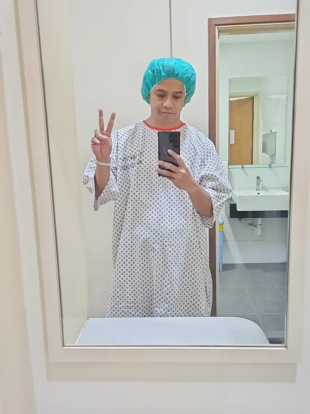 Noh Salleh Selamat Jalani Pembedahan, Luah Risiko Dekat Pita Suara Undang Kebimbangan