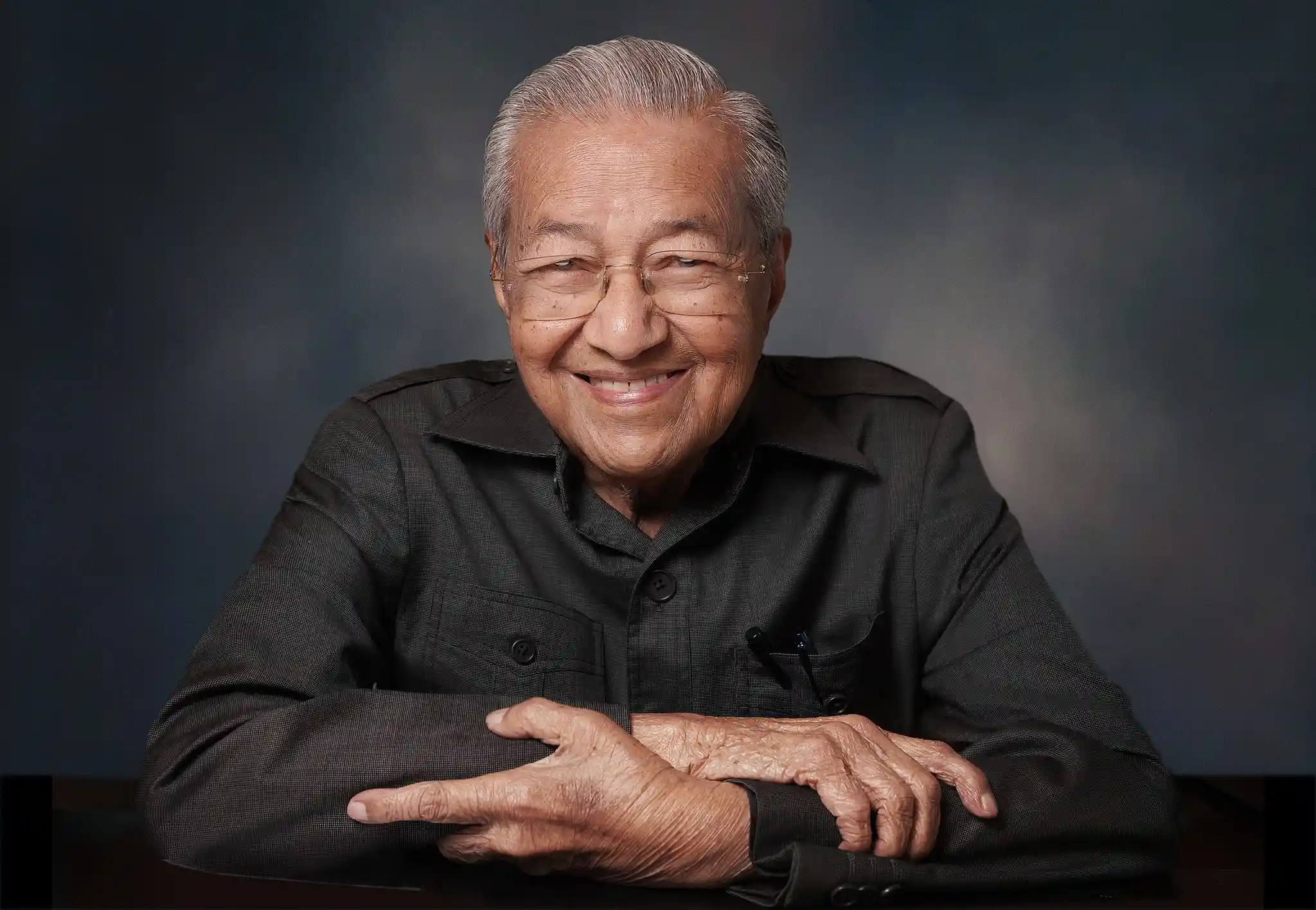 Tun Mahathir Dimasukkan Ke IJN Selepas Terjatuh Di Kediaman 7 Tun Mahathir Dimasukkan Ke IJN Selepas Terjatuh Di Kediaman