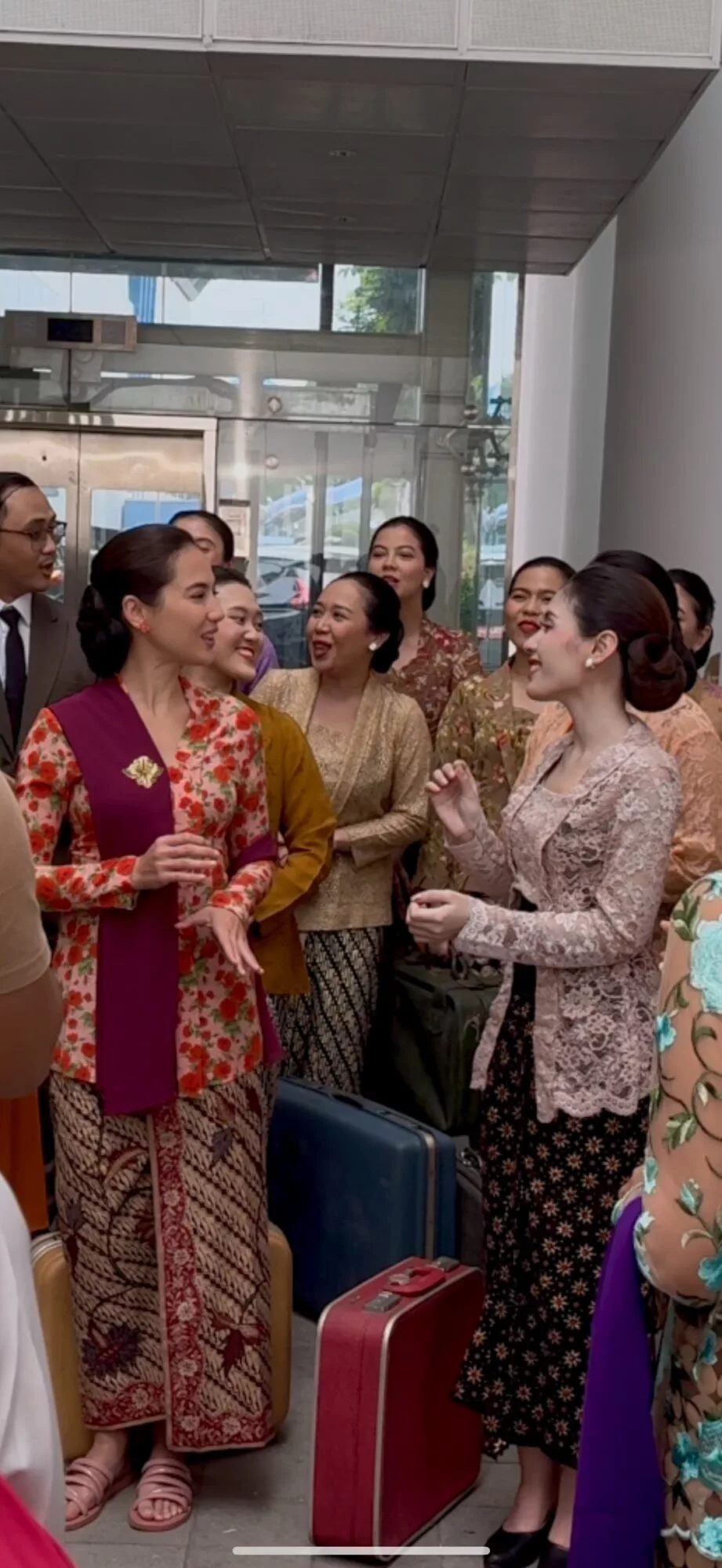 Dewi Remaja Shatirah Amanda Lebar Sayap Ke Indonesia, Terlibat Filem Biografik Indonesia ‘Rose Pandanwangi’