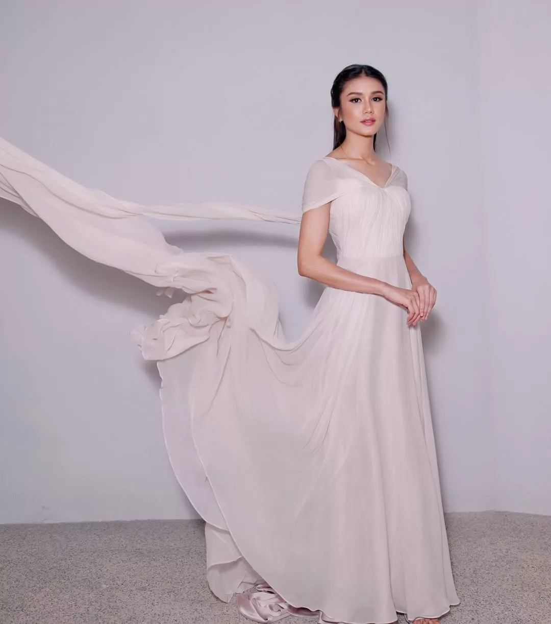 Pinjamkan Luggage Penuh Winter Clothes, Mimi Lana Tak Lupa Kebaikan Nabila Huda Ketika Diawal Karier