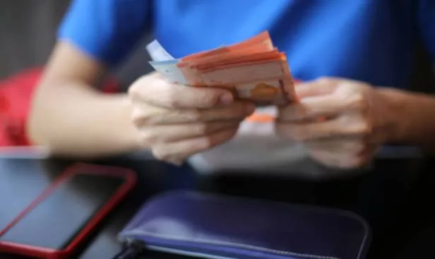 RM2,500 Untuk ‘Survival’? Bekas Gabenor Bank Negara Kata Graduan Patut Peroleh RM7,000–RM8,000