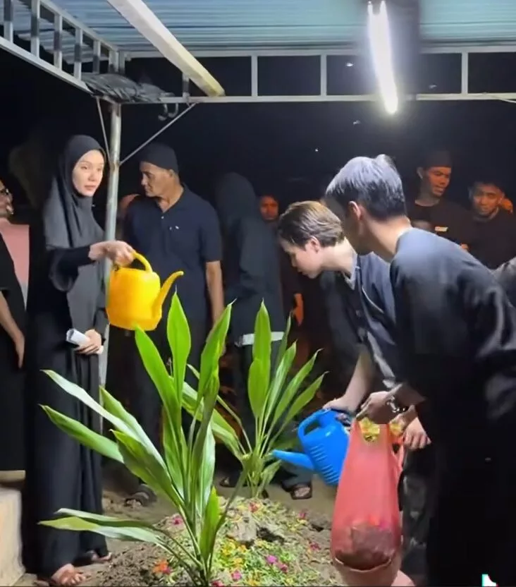 “Aku Sangat Mencemburui Kepergiannya…” Mimi Lana Redha Kehilangan Abang Tercinta