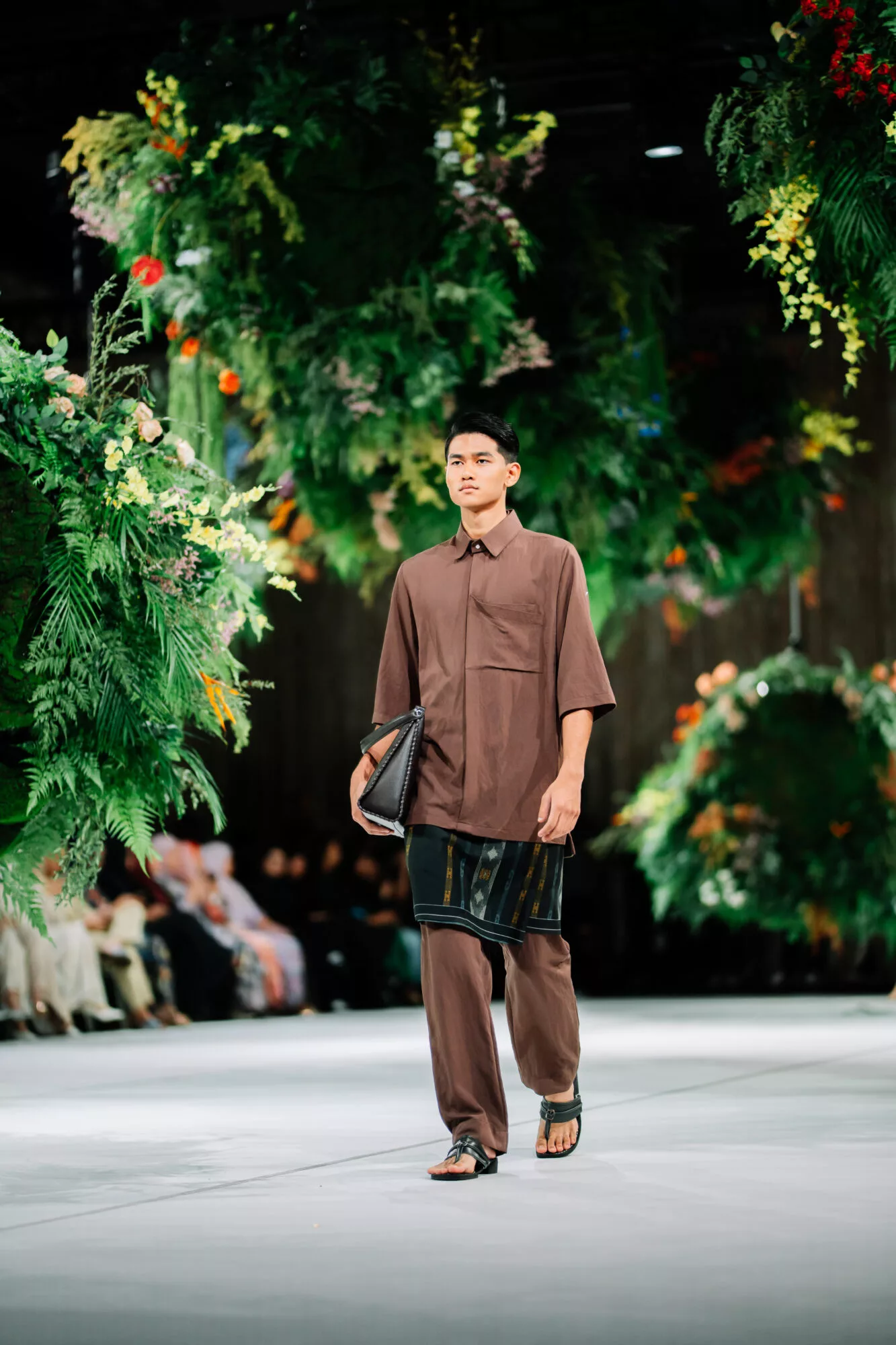 70 Peratus Koleksi Summeraya 2026 Oleh Rico Rinaldi Sertakan Selendang Bersama Baju Raya