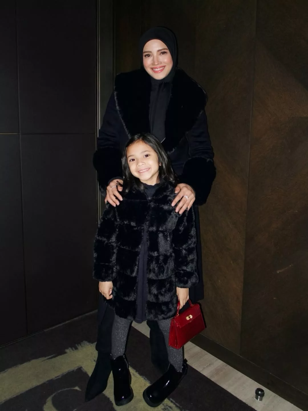 "Jangan Pernah Cakap Makin Tua Tapi..." Fazura Dedah ‘Self-Love’ & Fikiran Positif Sebagai Rahsia Kecantikan 13 “Jangan Pernah Cakap Makin Tua Tapi…” Fazura Dedah ‘Self-Love’ & Fikiran Positif Sebagai Rahsia Kecantikan