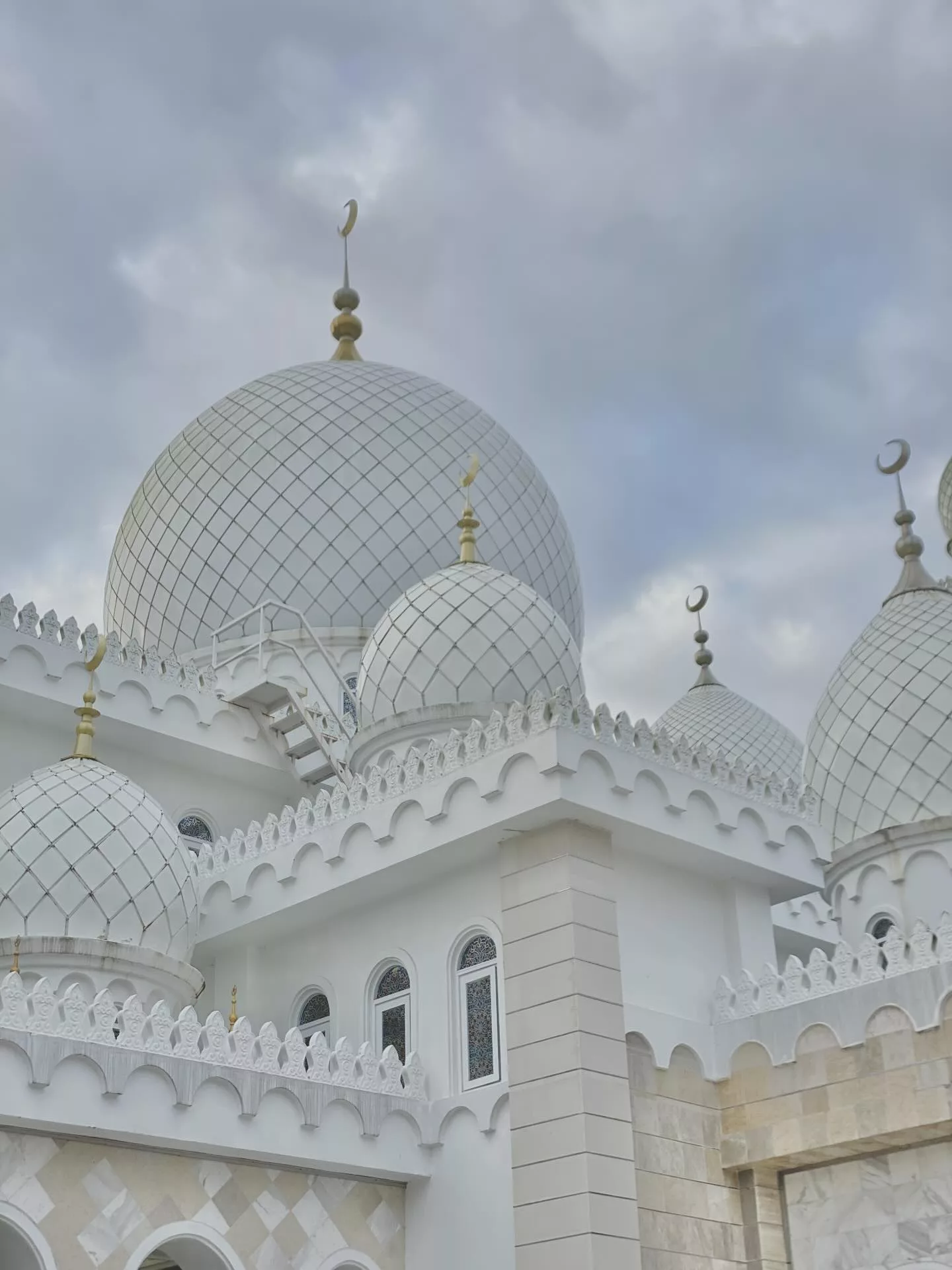 Iftar Berjemaah Di Masjid Bukan Ambil Hak ‘Orang Susah’, Ini Penjelasan Yang Ramai Tak Tahu