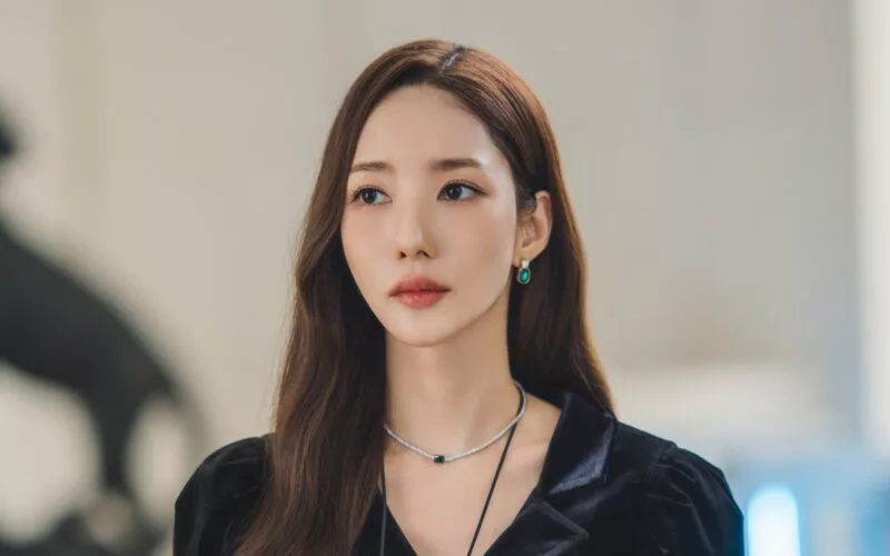 Park Min Young Akui Jalani Diet Ekstrem, Hanya Minum Air Kosong Demi Watak