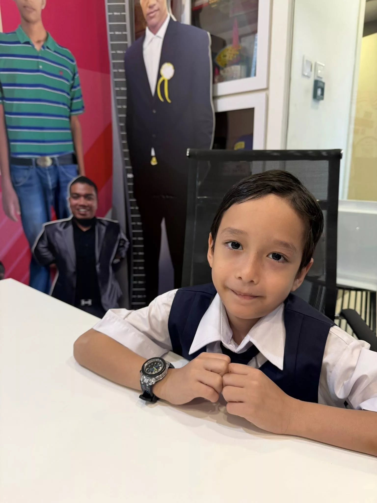 Hafal 200 Digit Pi Dalam Masa 2 Minit! Syed Dhamir Raih Malaysia Book of Records Pada Usia 7 Tahun