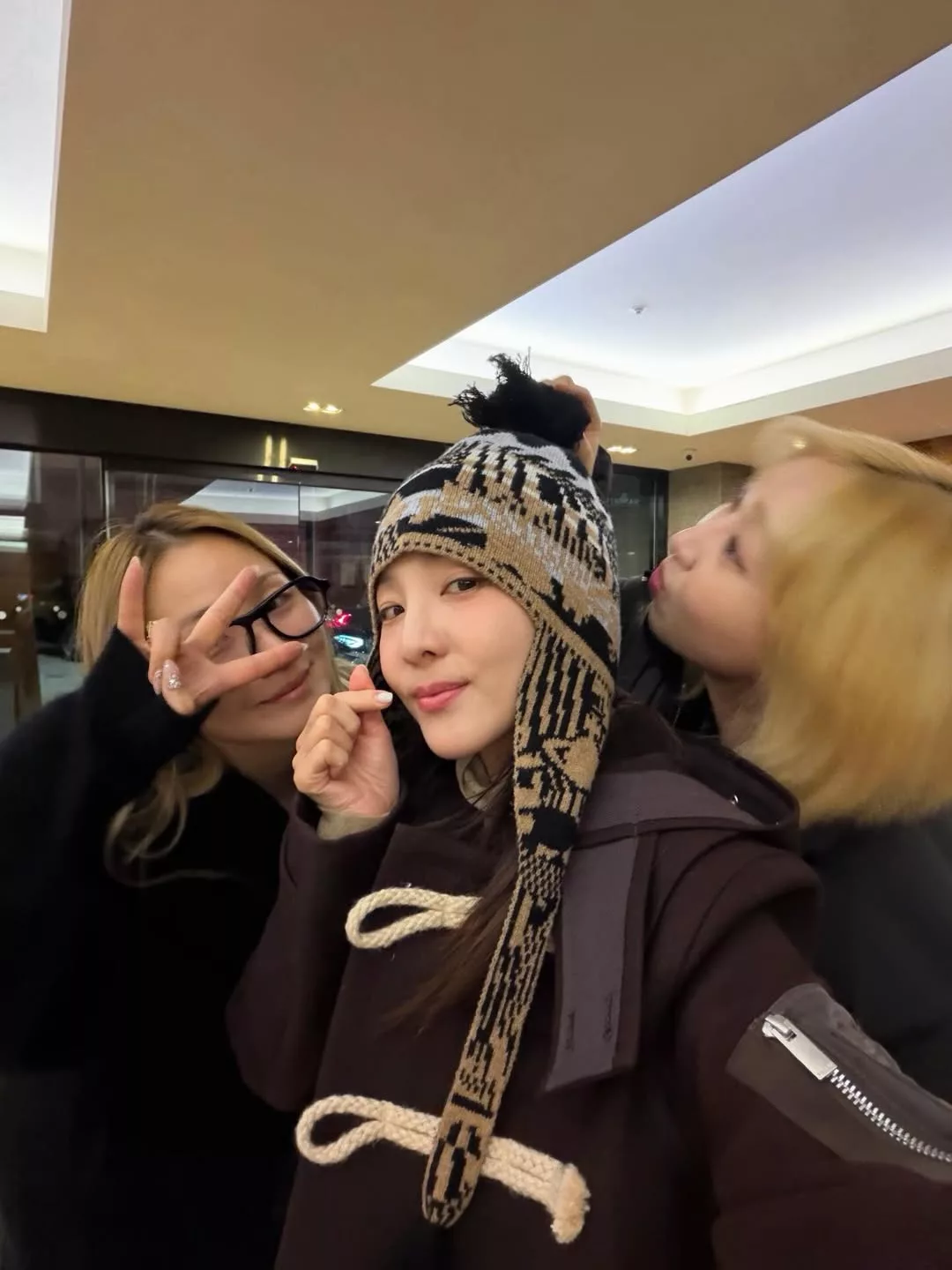 Sandara Park 2NE1 Nafi Tuduhan Dadah, 'Unfollow' Park Bom Di Instagram 9 Sandara Park 2NE1 Nafi Tuduhan Dadah, ‘Unfollow’ Park Bom Di Instagram