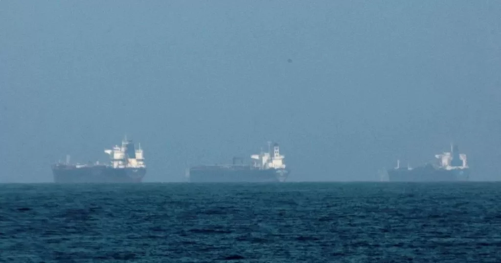 Iran Perketat Selat Hormuz Dengan Sistem ‘Pondok Tol’, Kapal Perlu Lulus Pemeriksaan 5 Iran Perketat Selat Hormuz Dengan Sistem ‘Pondok Tol’, Kapal Perlu Lulus Pemeriksaan