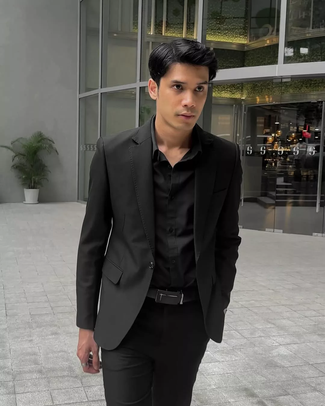 Pernah Tiada Duit & Bawa Grab, Kini Pengasas Keris & Co. Bangkit Cipta Nama