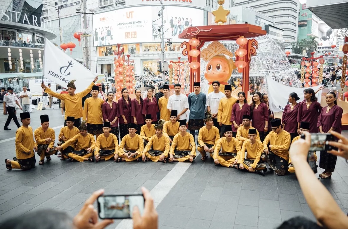 Pernah Tiada Duit & Bawa Grab, Kini Pengasas Keris & Co. Bangkit Cipta Nama