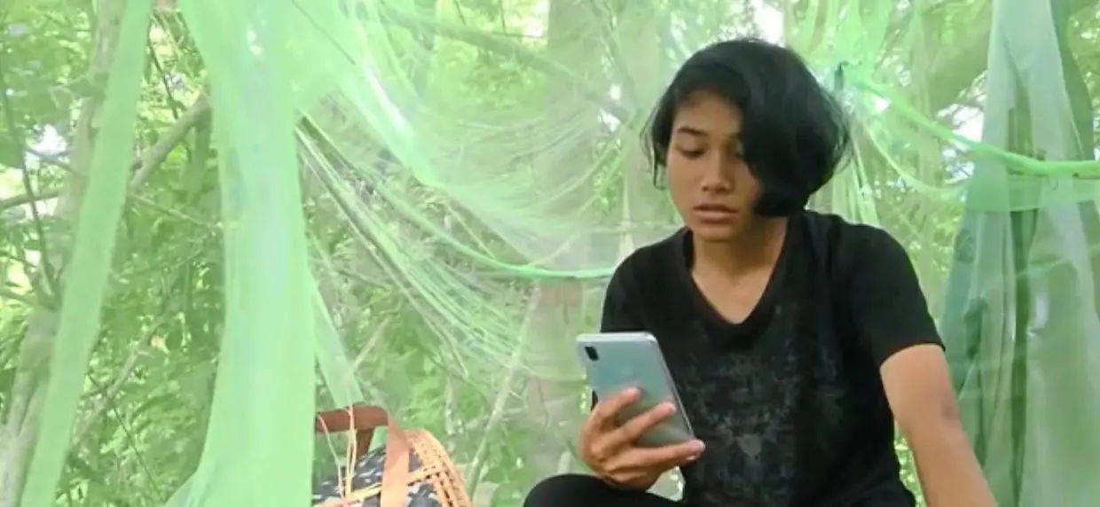 Dulu Viral Panjat Pokok, Kini Veveonah Sambung Impian Jadi Doktor 9 Dulu Viral Panjat Pokok, Kini Veveonah Sambung Impian Jadi Doktor