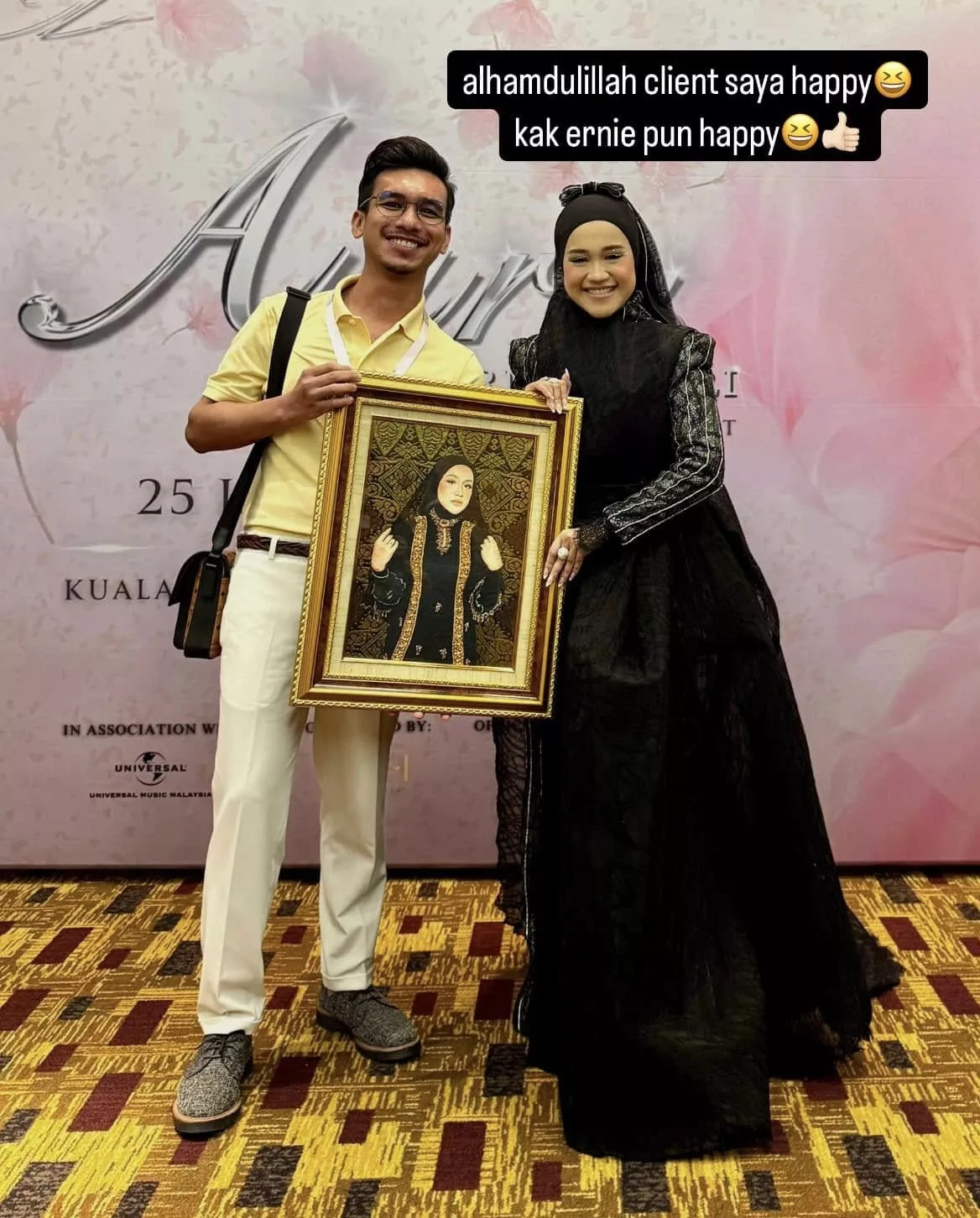 Pemuda 25 Tahun Dari Kelantan Hasilkan Lukisan Bertatah Emas & Swarovski Untuk Istana Brunei 15 Pemuda 25 Tahun Dari Kelantan Hasilkan Lukisan Bertatah Emas & Swarovski Untuk Istana Brunei