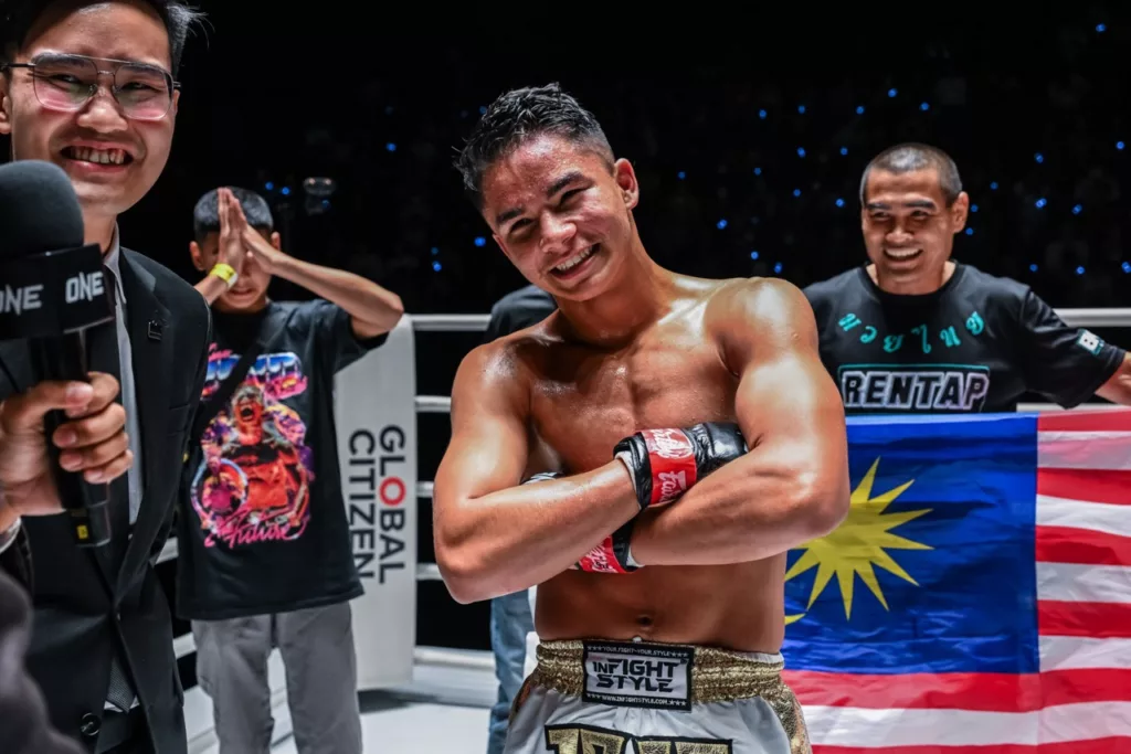 Jojo Kembali Dengan Misi Negara, Sedia Harumkan Nama Malaysia Di ONE Championship 5 Jojo Kembali Dengan Misi Negara, Sedia Harumkan Nama Malaysia Di ONE Championship