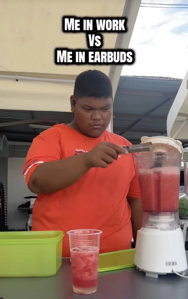 Remaja Disleksia Ini Curi Perhatian, Jual Air Tembikai Tanpa Tetapkan Harga 3 Remaja Disleksia Ini Curi Perhatian, Jual Air Tembikai Tanpa Tetapkan Harga