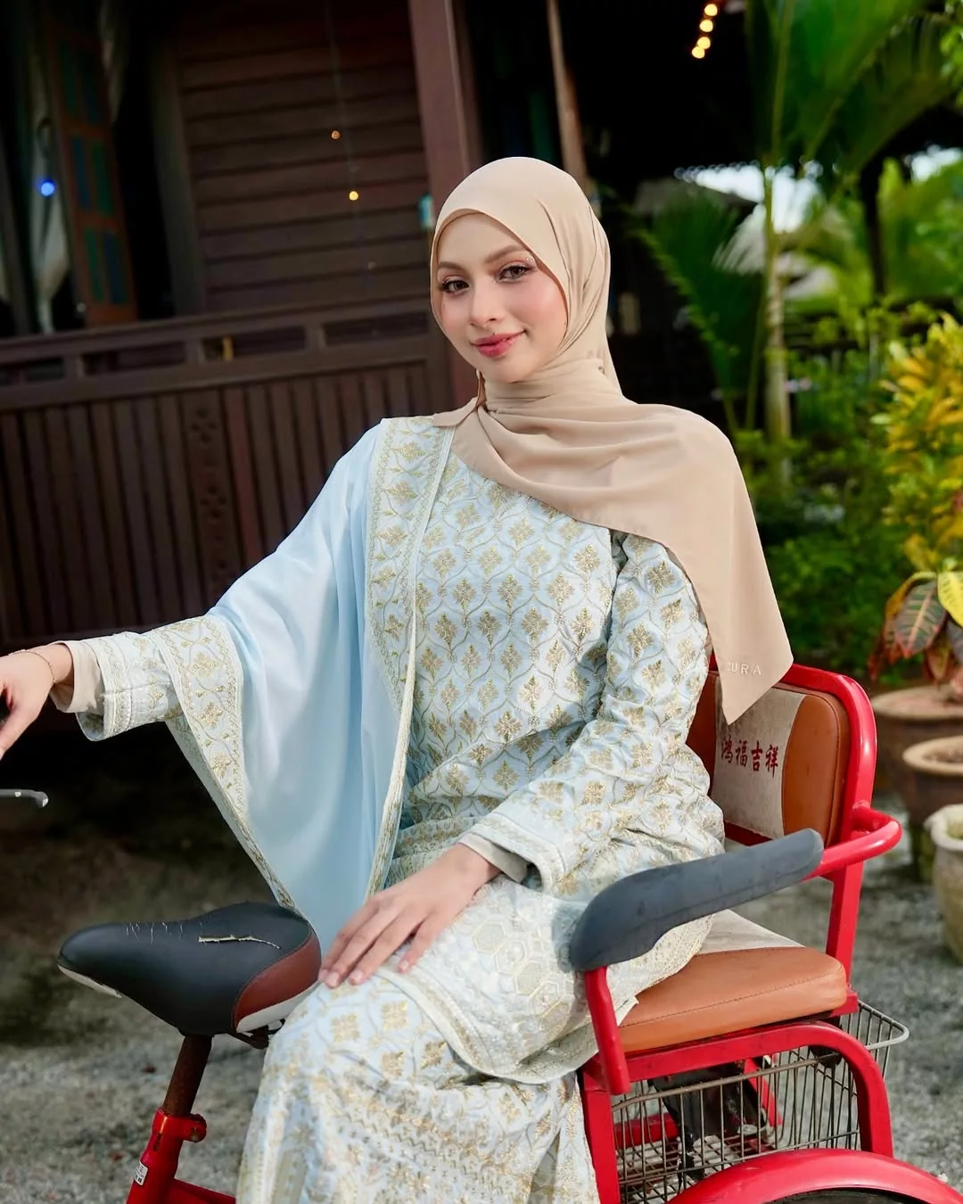 Syasya Rizal Teruja Dapat Luncurkan Lagu Raya Solo Tahun Ini, “Ada Versi Sped-Up Juga Tau…”