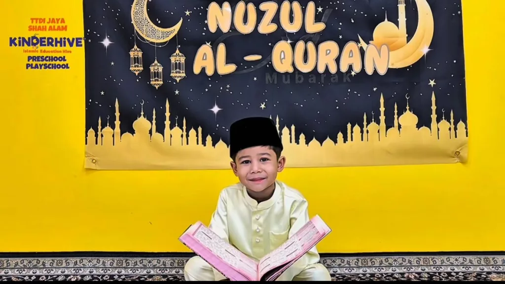 Muhammad Hayder Qhalish Baca Surah Ad-Dhuha Dengan Lancar, Netizen Tersentuh Lihat Keberanian Anak Eyra Hazali
