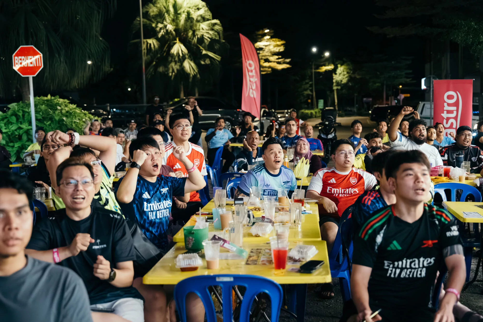 Astro BizOne Watch Party Hidupkan Semula Musim Premier League Di UNITEN